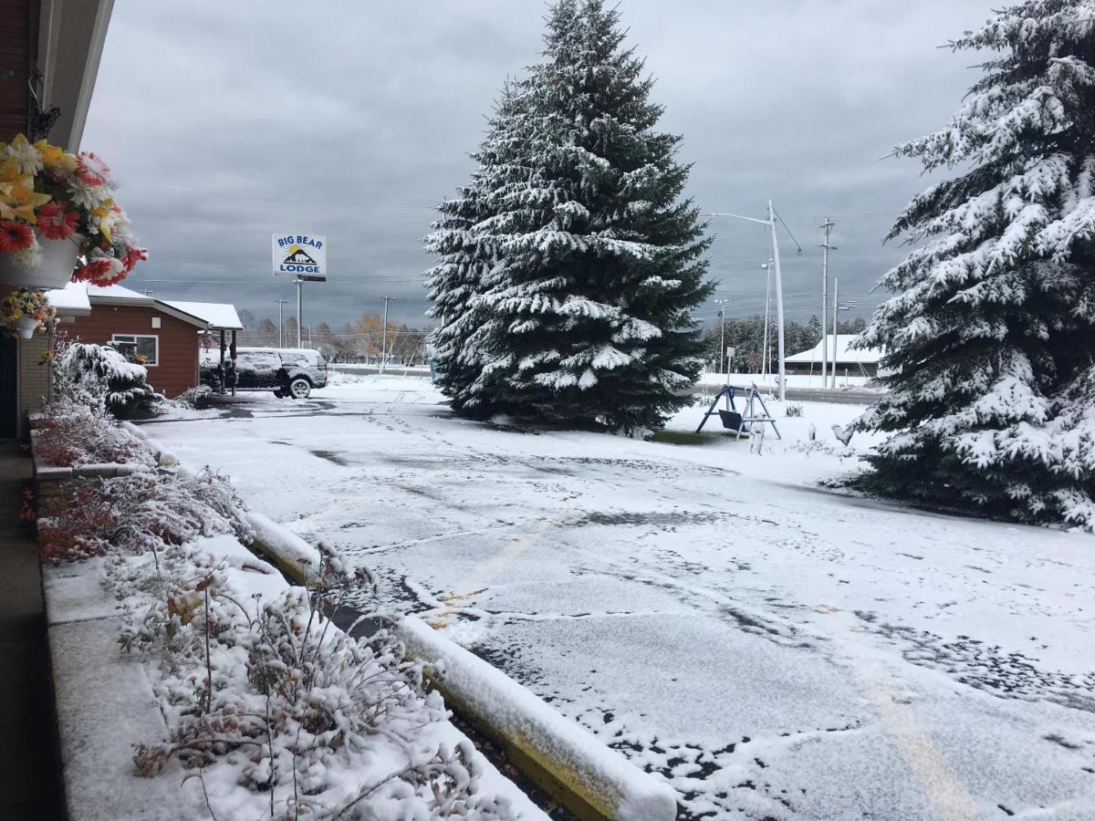 Big Bear Lodge Alpena Εξωτερικό φωτογραφία